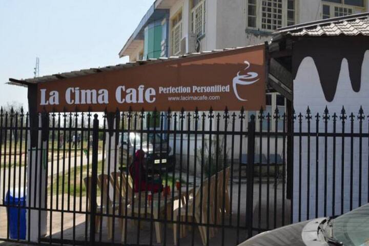 cafeteria